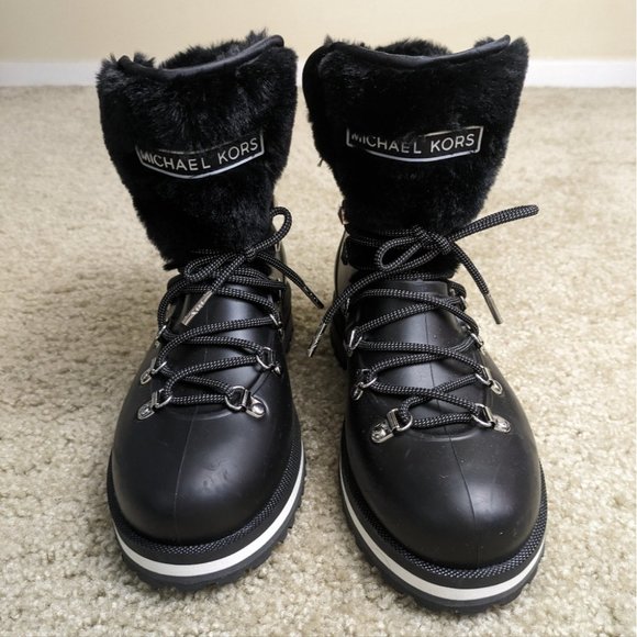 MICHAEL Michael Kors Shoes - Michael Kors black lanis PVC and faux fur ankle rain boots size 6